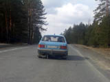 В пути на Катав-Ивановск. В форде сидят "Заметный" и 14